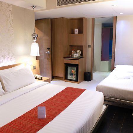 מלון Citrus Sukhumvit 13 Nana Bangkok By Compass Hospitality - Newly Renovated מראה חיצוני תמונה