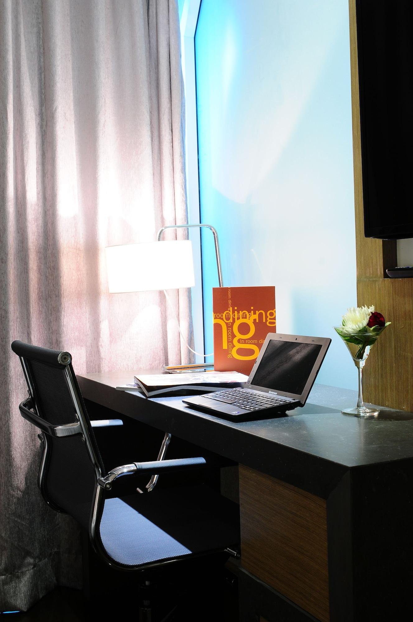 מלון Citrus Sukhumvit 13 Nana Bangkok By Compass Hospitality - Newly Renovated מראה חיצוני תמונה