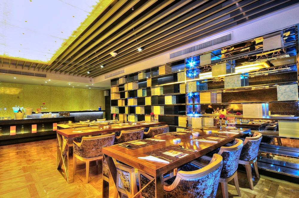 מלון Citrus Sukhumvit 13 Nana Bangkok By Compass Hospitality - Newly Renovated מראה חיצוני תמונה
